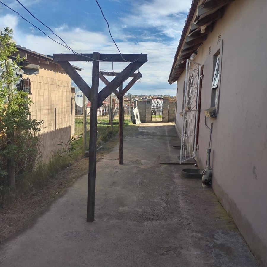 4 Bedroom Property for Sale in Fort Jackson Industrial Eastern Cape